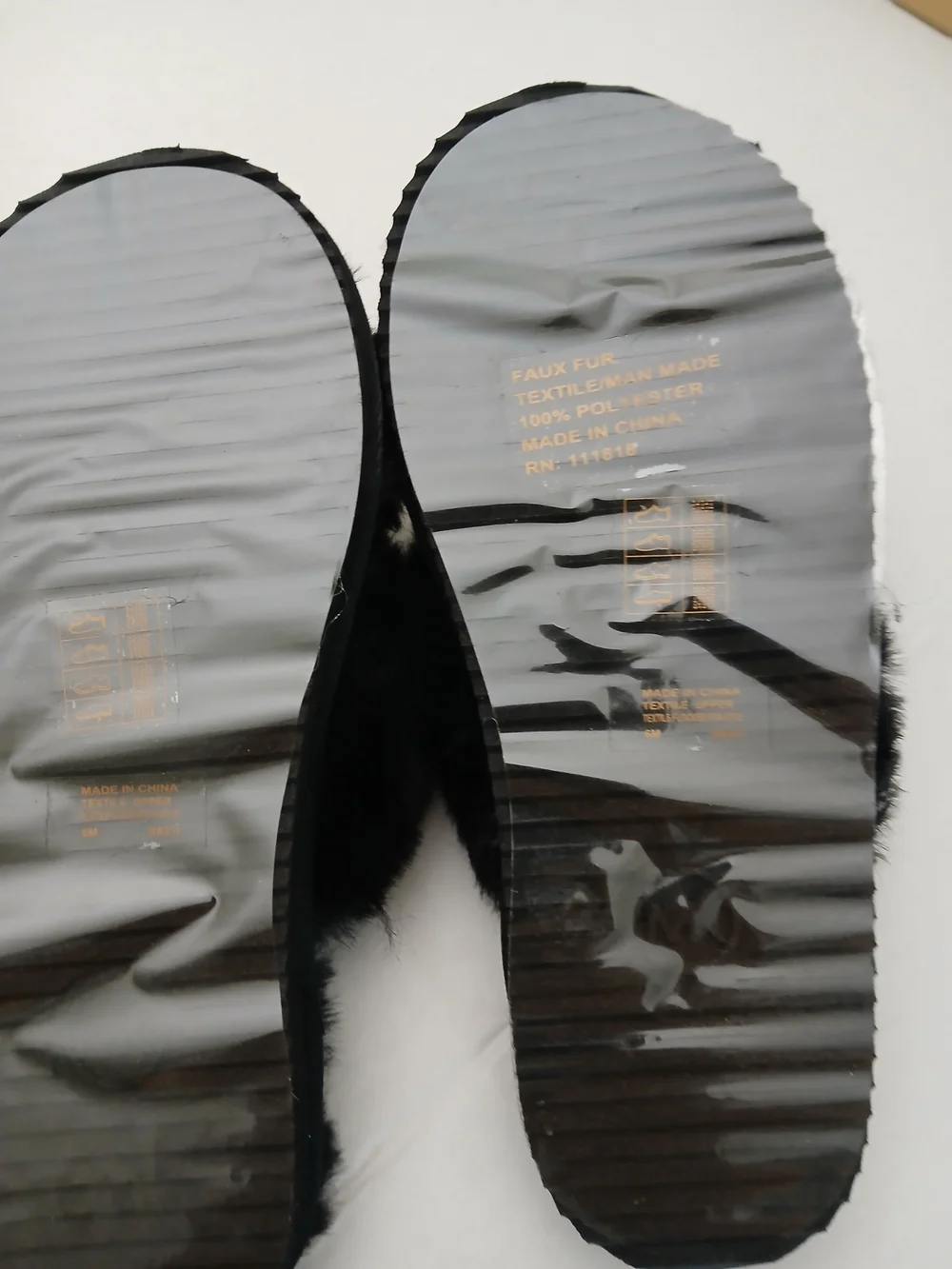 Michael Kors Black Faux Fur Jeweled Slide Slippers Size 6M New $35